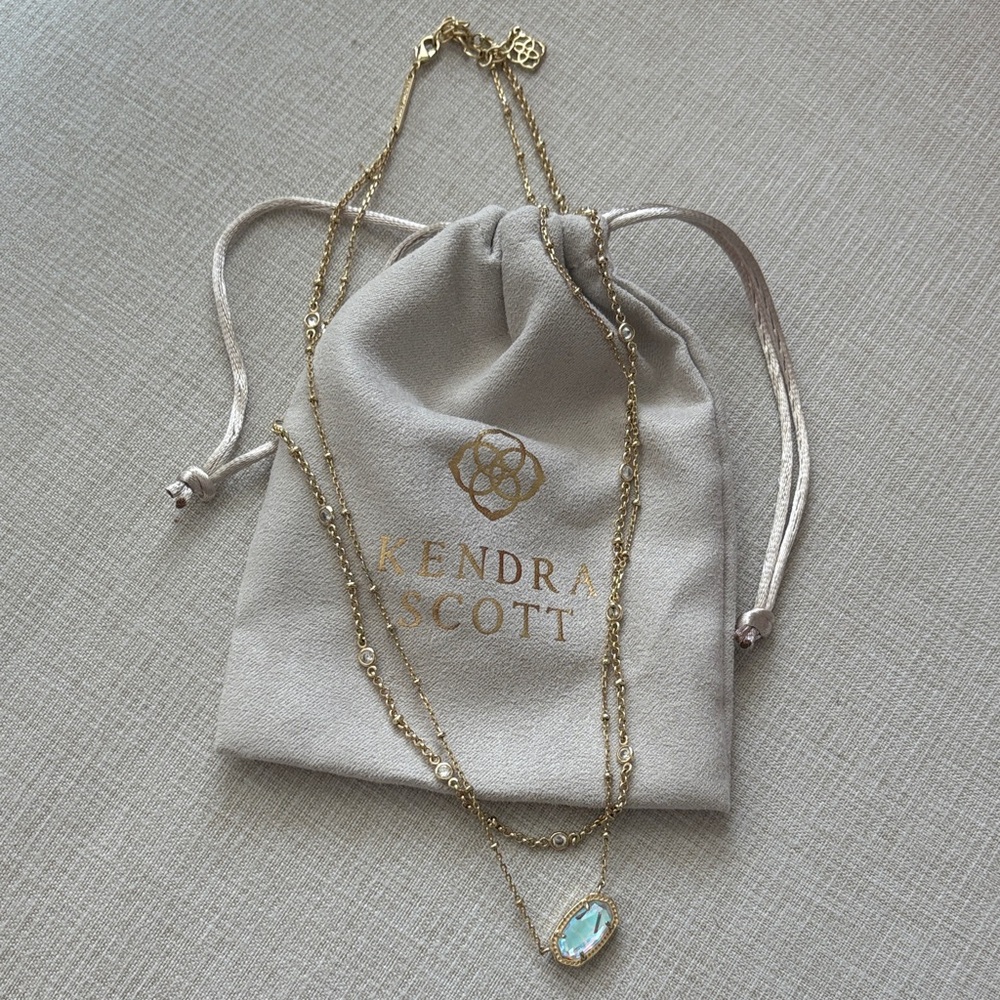 Kendra Scott Layering Gold Necklace with Iridescent Pendant and Bezel Chain